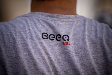 Thumbnail - Man T-shirt - BEEQ