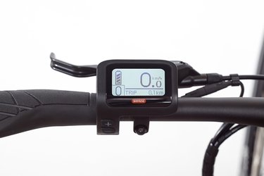 Thumbnail - B400 Urban High Step