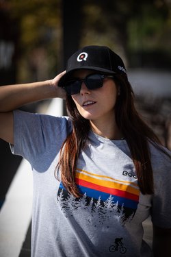 Thumbnail - Cap - BEEQ